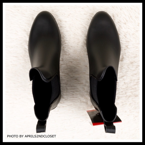 BLACK WATERPROOF ANKLE BOOTIES SHORT RAIN BOOTS - Picture 7 of 16